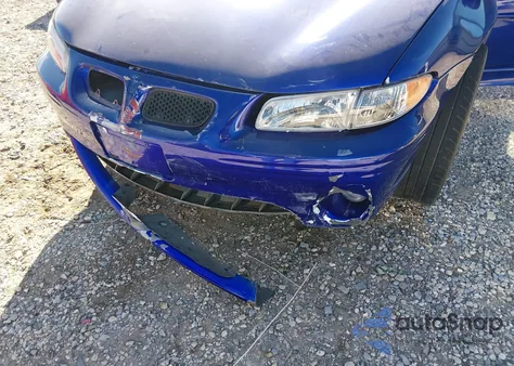 2000 Pontiac Grand Prix Gtp z USA, uszkodzony, nr VIN 1G2WR1218YF323995